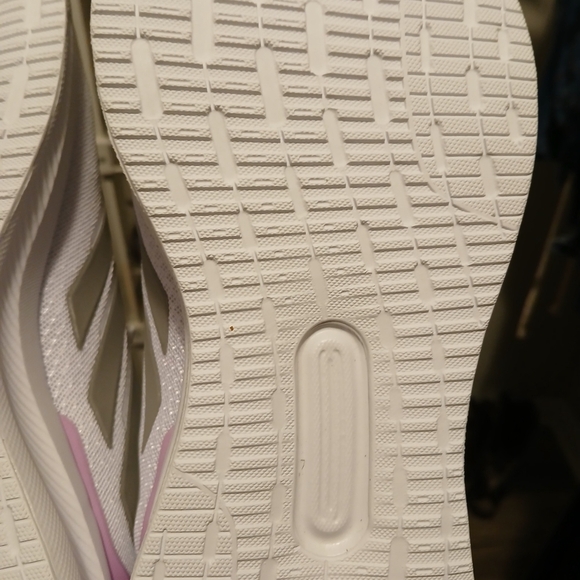 Adidas Women's White and Pink Running Shoes - Picture 7 of 7